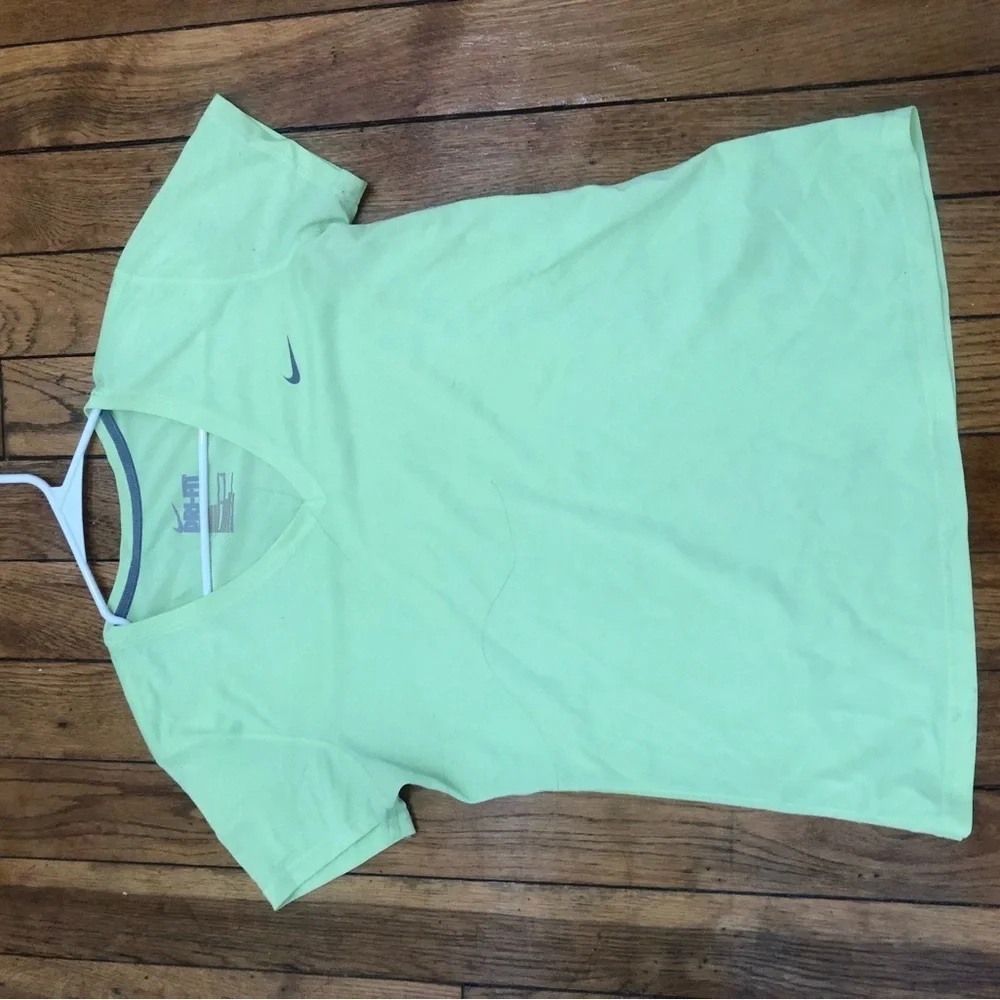 Nike Dri-FIT V-Neck Athletic Tee - Neon Size Large